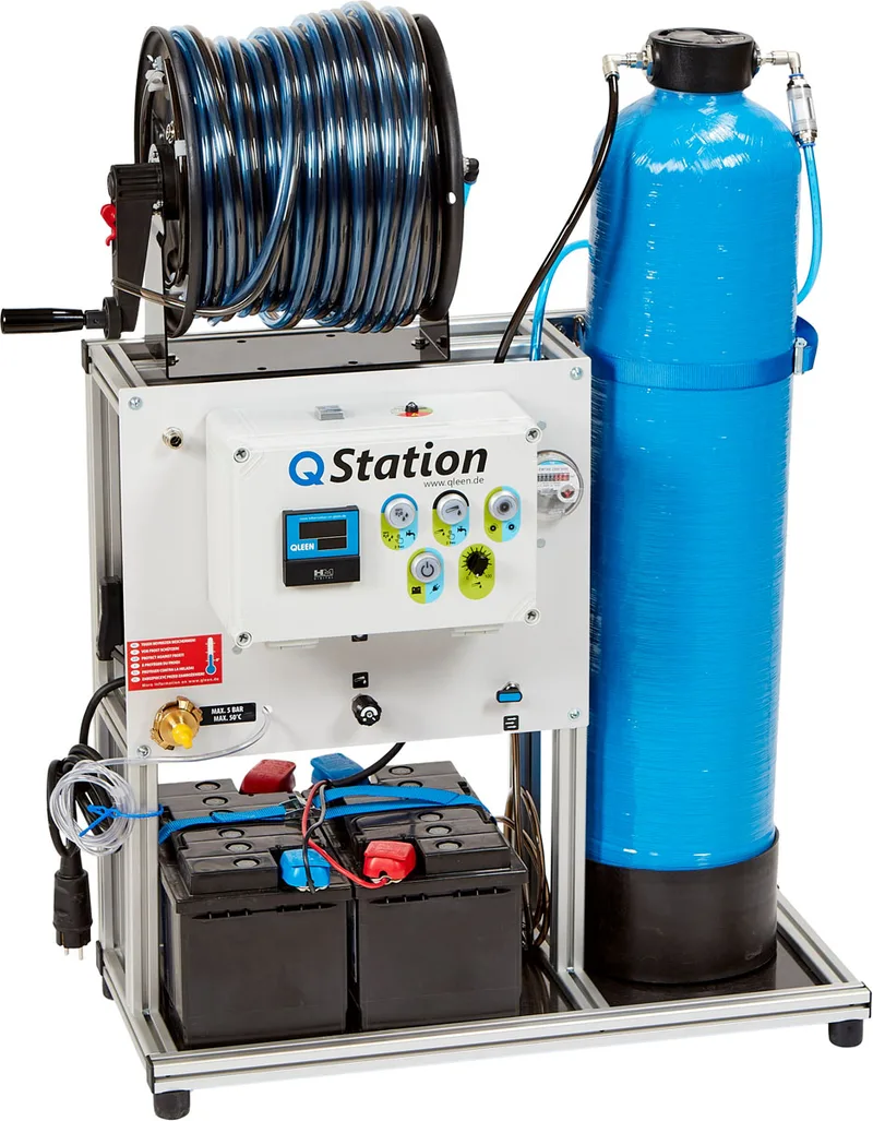 Q station